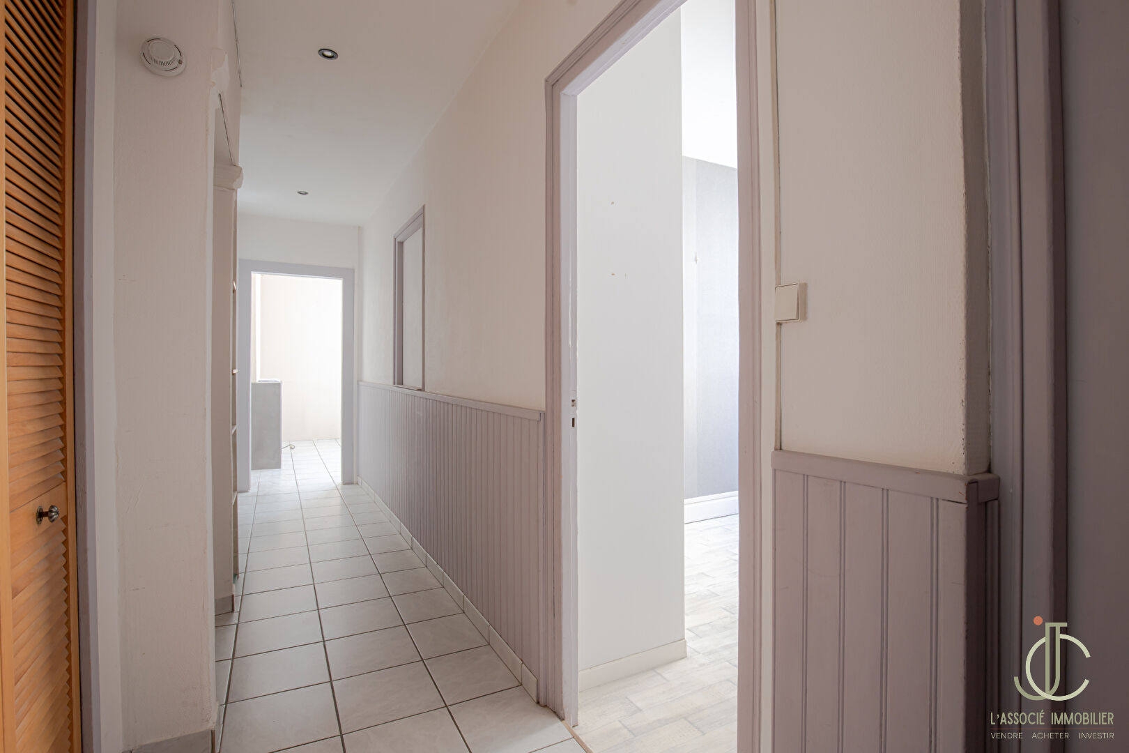 Photo NANCY - Appartement 70m2 - Quartier CRISTALLERIE - parking en option image 5/6