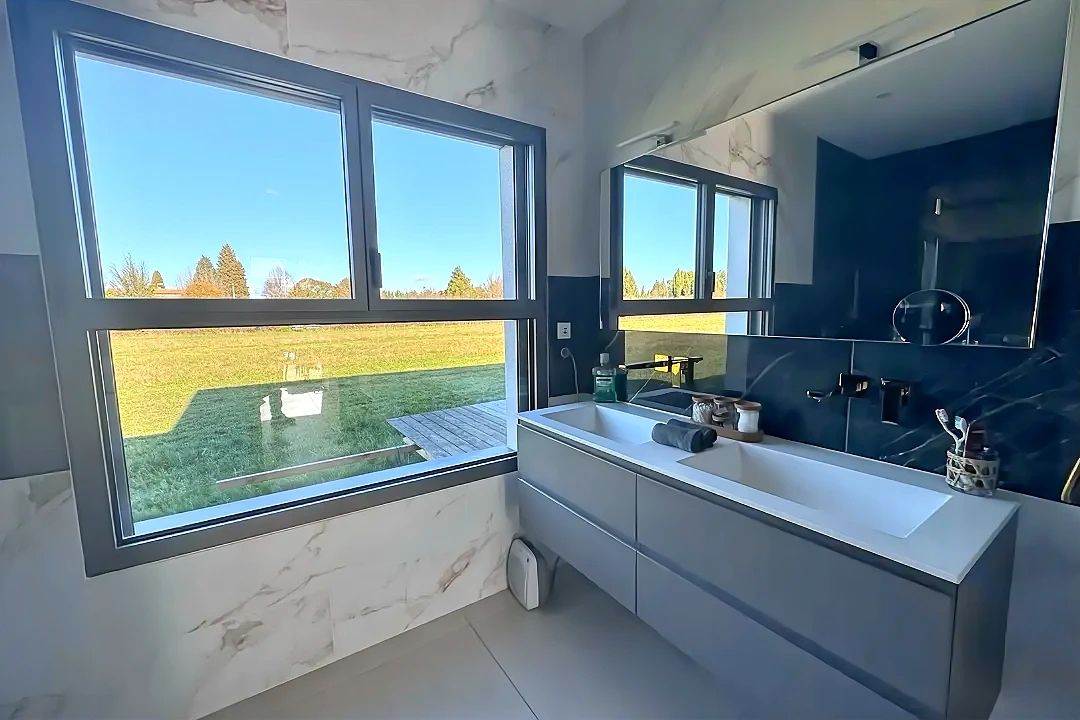 Photo Maison Entraigues Sur La Sorgue 9 pièce(s) 200 m2 image 6/6