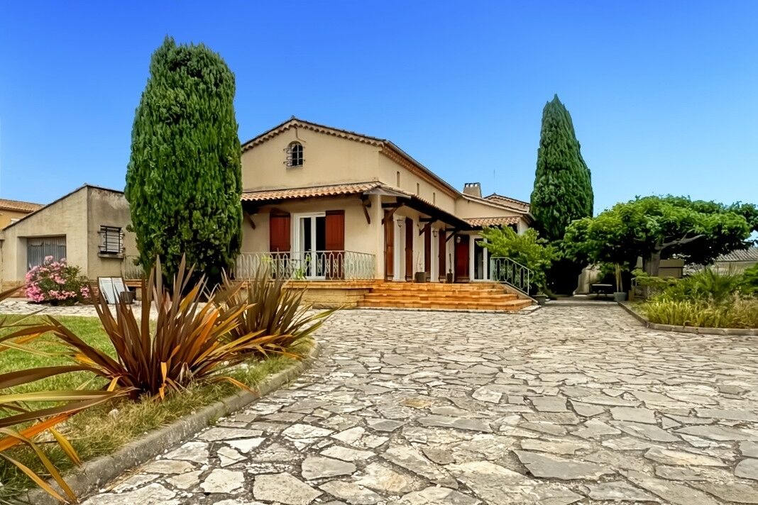 Photo Maison Sorgues 7 pièce(s) 180 m2 image 2/6