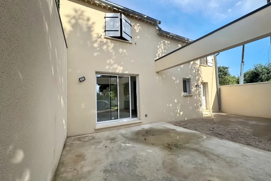 Maison  3 pièce(s) 65 m2