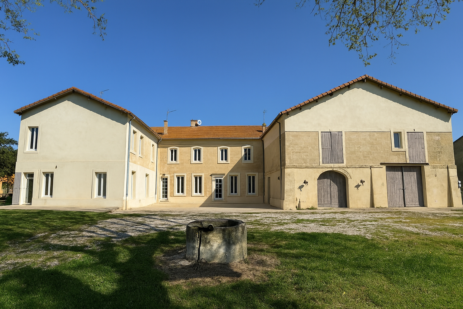 Photo Demeure de prestige Arles 1200 m2 image 1/6