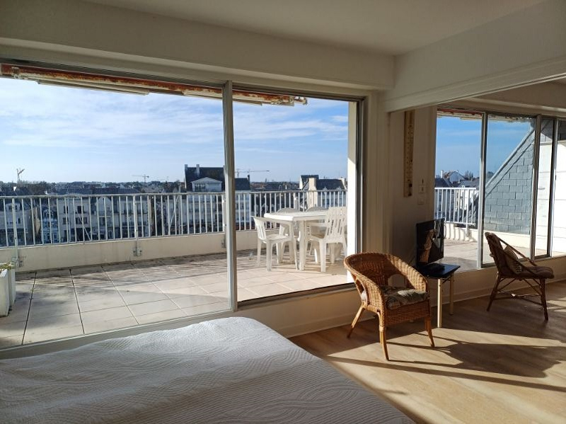 La Baule, face au port du Pouliguen, spacieux 5 pièces de 93.62 m² avec cave et  place de parking en sous-sol