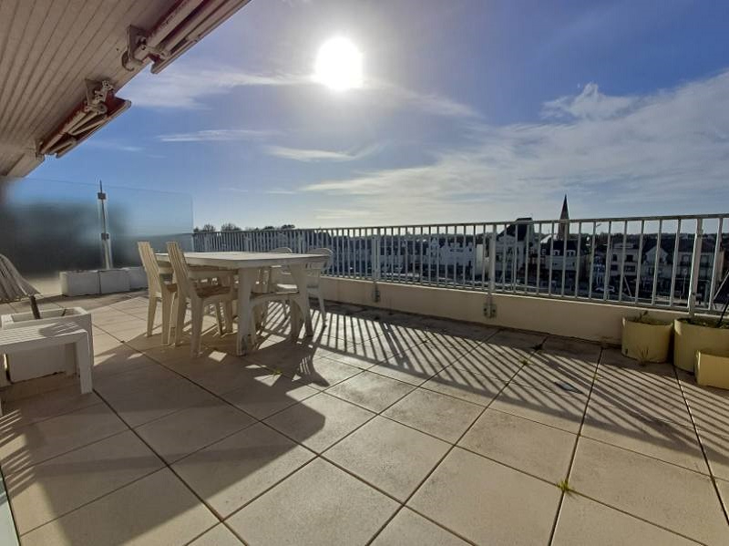 La Baule, face au port du Pouliguen, spacieux 5 pièces de 93.62 m² avec cave et  place de parking en sous-sol