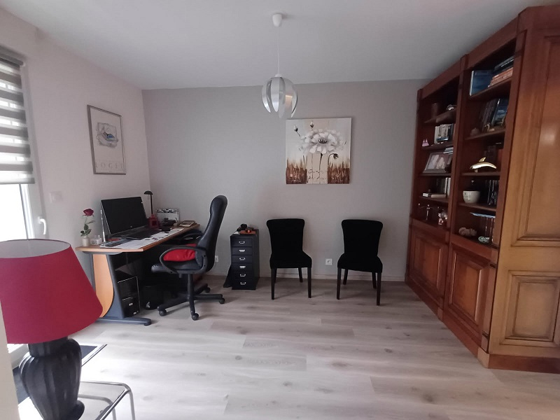 La Baule, dans une résidence récente, beau 3 pièces de 64.56 m² avec cave et place de parking couverte