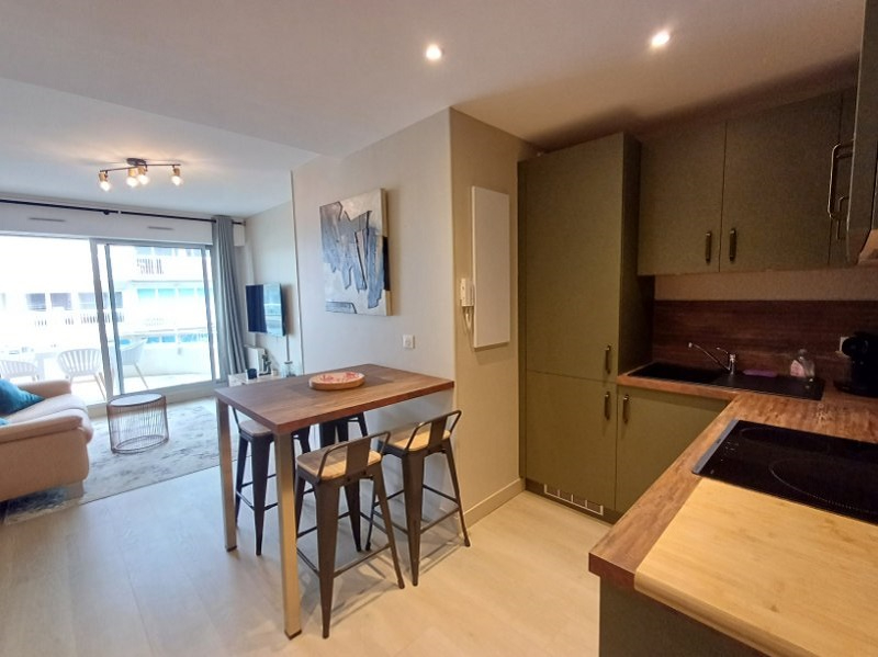 Pornichet, splendide 2 pièces de 33.40 m² avec cave et place de parking privative couverte