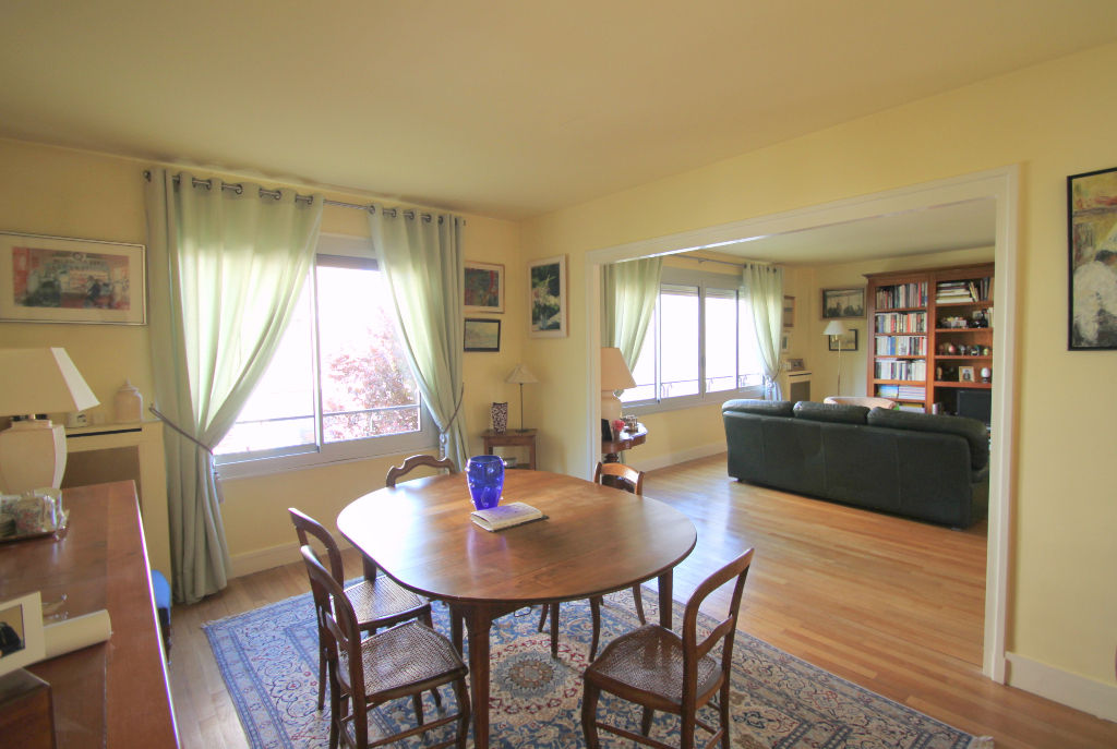 Agence les Cercles - Le Vésinet -
Appartement 4 pièces de 104 m²