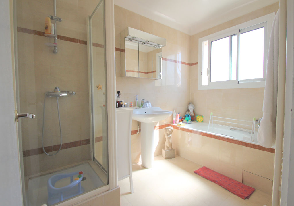 Agence les Cercles - Le Vésinet -
Appartement 4 pièces de 104 m²