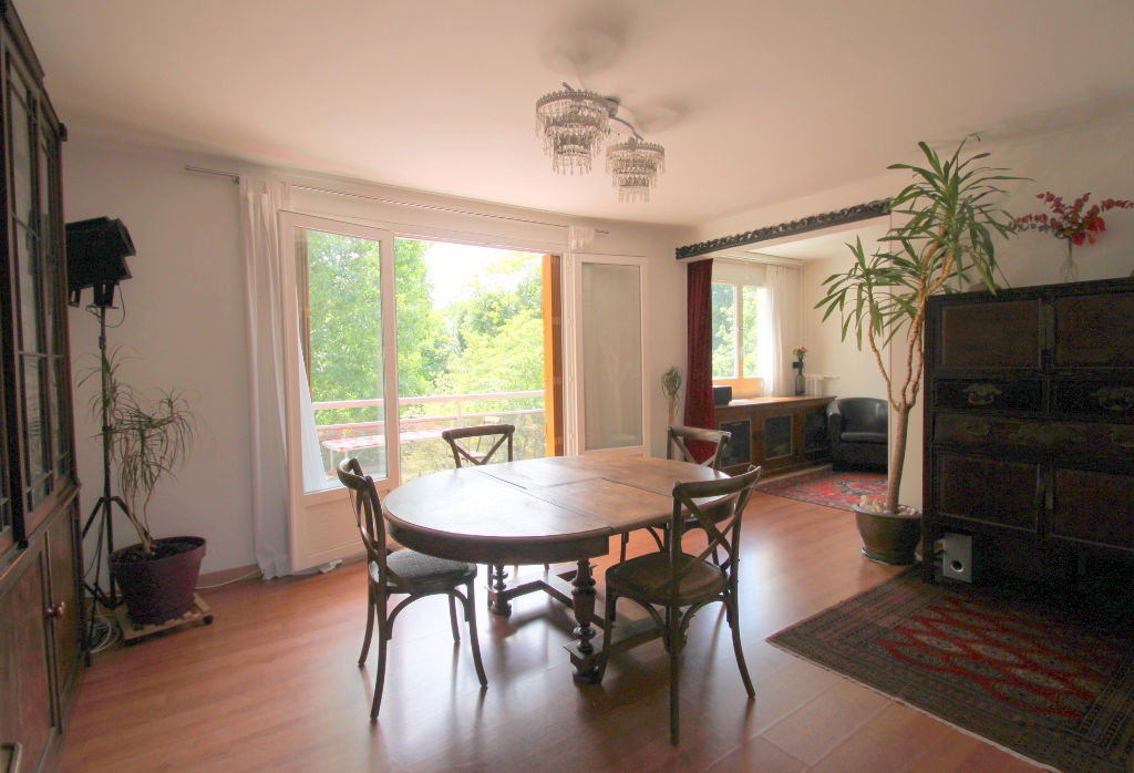 Agence les Cercles - Le Vésinet -
Appartement 5 pièces de 85 m²