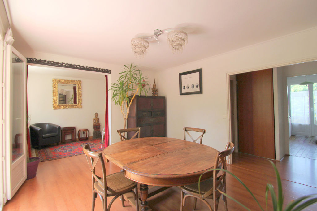 Agence les Cercles - Le Vésinet -
Appartement 5 pièces de 85 m²