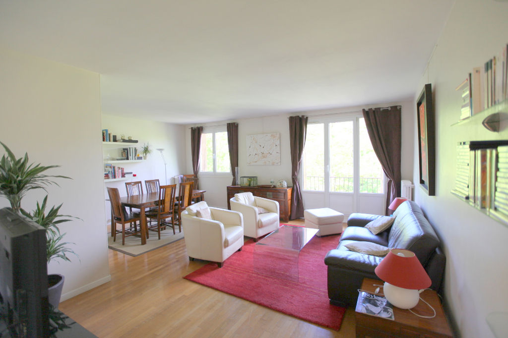 Agence les Cercles - Le Vésinet -
Appartement 3 pièces de 71 m²