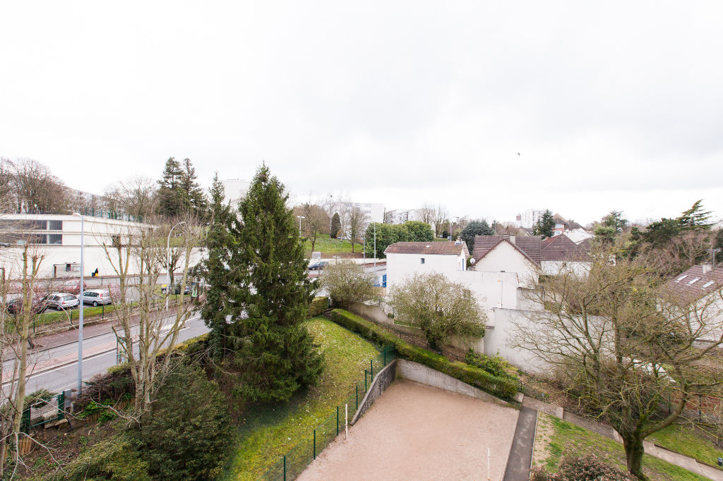 Agence les Cercles - Le Vésinet - 
Appartement 5 pièces de 85 m²
