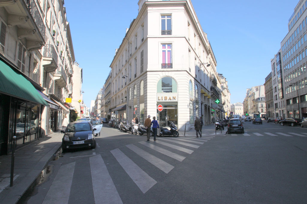 Agence les Cercles - Le Vésinet - 
Cession de Bail Boutique 67 m²
