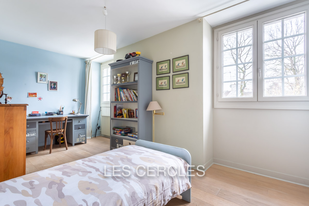 Agence les Cercles - Le Vésinet -
Maison 9 pièces de 240 m²
