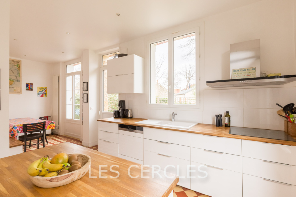Agence les Cercles - Le Vésinet - 
Maison 8 pièces de 220 m²

