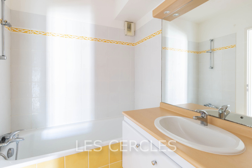 Agence les Cercles - Le Vésinet -
Appartement 3 pièces de 69 m²
