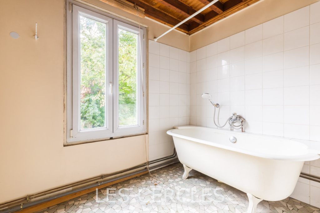 Agence les Cercles - Le Vésinet -
Maison 10 pièces 200 m²