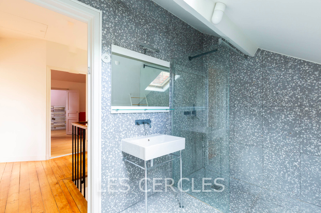 Agence les Cercles - Le Vésinet -
Maison 10 pièces de 270 m²
