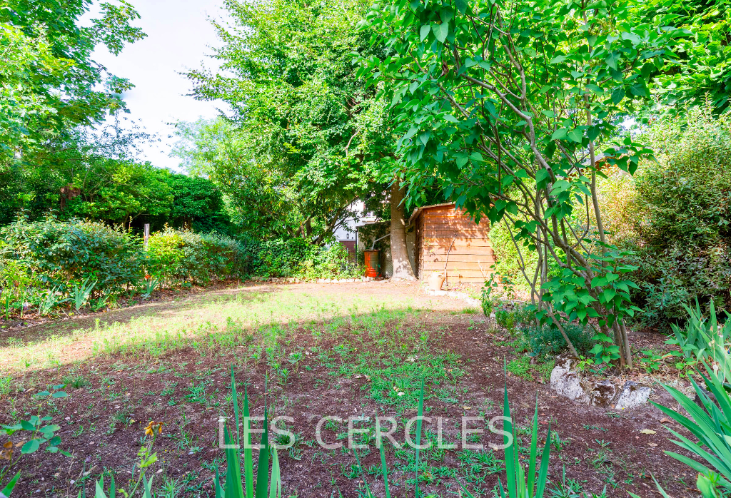 Agence les Cercles - Le Vésinet - 
Maison 9 pièces de 163 m²
