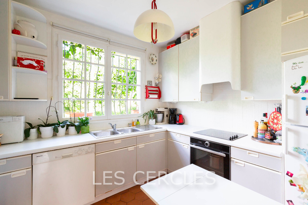 Agence les Cercles - Le Vésinet - 
Maison 9 pièces de 163 m²

