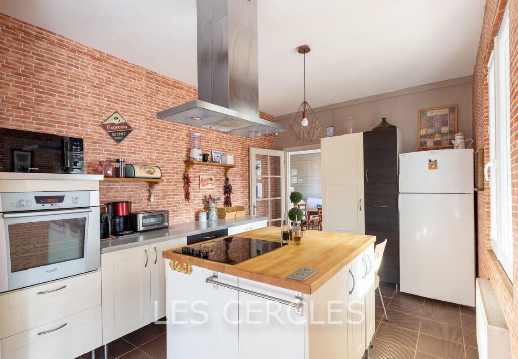 Agence les Cercles - Le Vésinet -
Maison 8 pièces de 180 m²