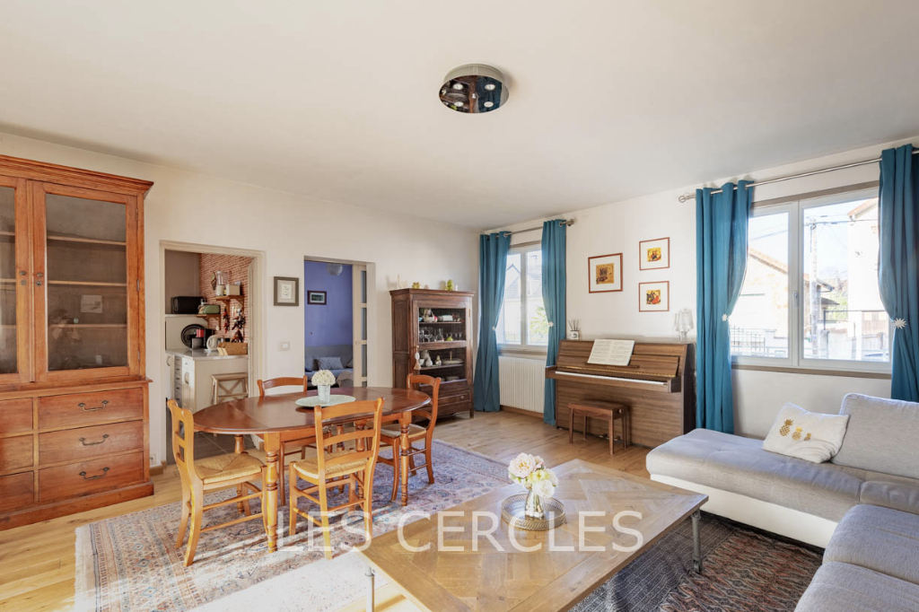 Agence les Cercles - Le Vésinet -
Maison 8 pièces de 180 m²