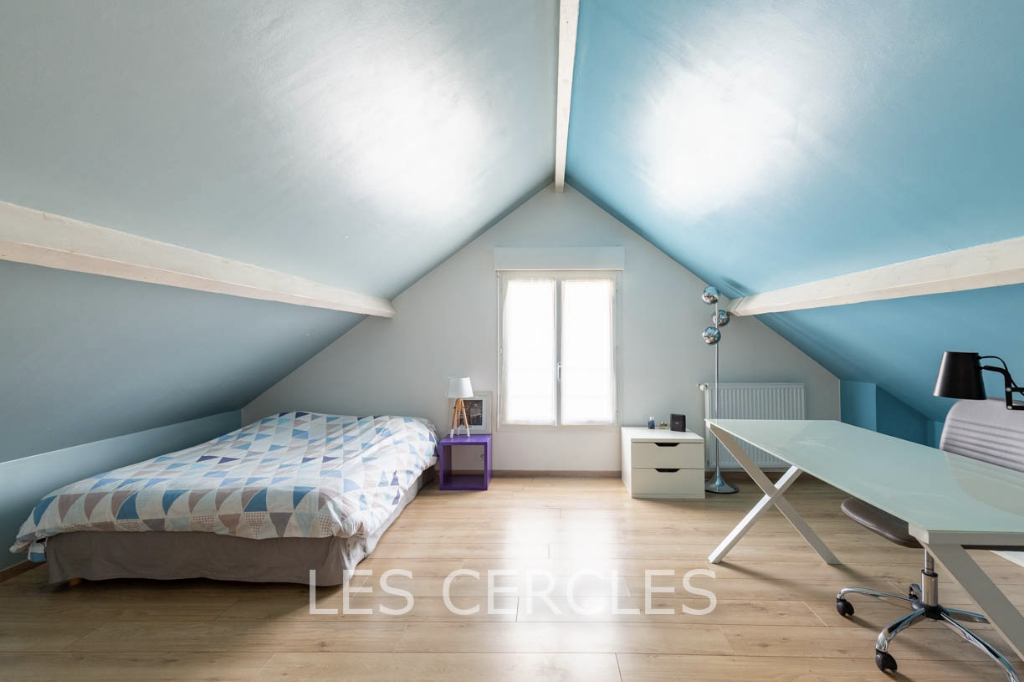 Agence les Cercles - Le Vésinet -
Maison 8 pièces de 180 m²