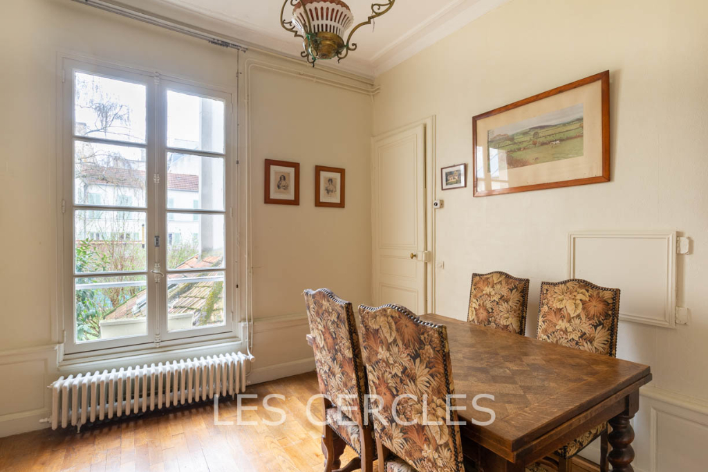 Agence les Cercles - Le Vésinet -
Duplex 4 pièces de 85 m²