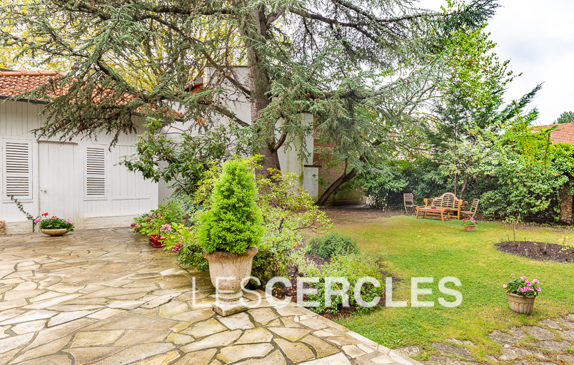 Agence les Cercles - Le Vésinet - 
Maison 9 pièces de 270 m²
