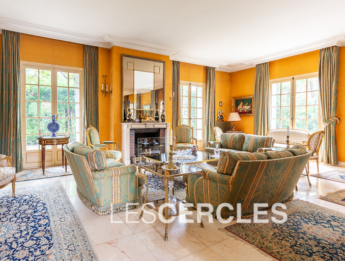 Agence les Cercles - Le Vésinet -
Maison 9 pièces de 270 m²