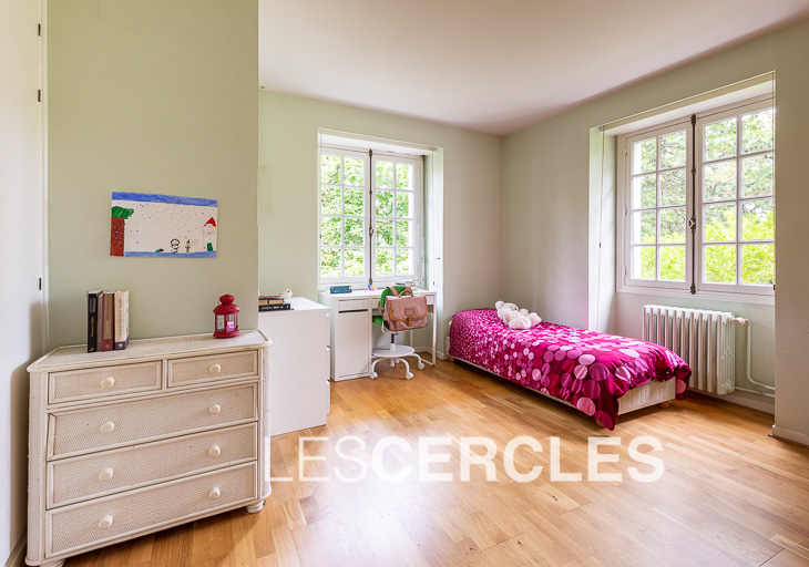 Agence les Cercles - Le Vésinet -
Maison 9 pièces de 270 m²