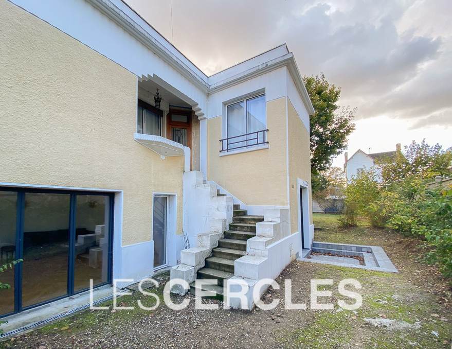 Agence les Cercles - Le Vésinet -
Maison de 110 m² - 2 chambres
