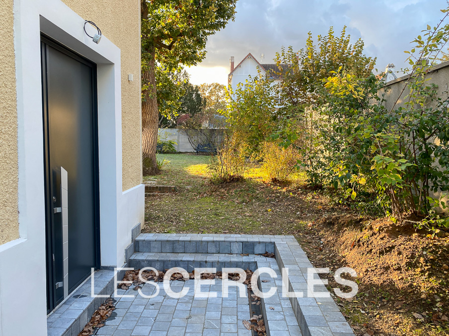 Agence les Cercles - Le Vésinet -
Maison de 110 m² - 2 chambres