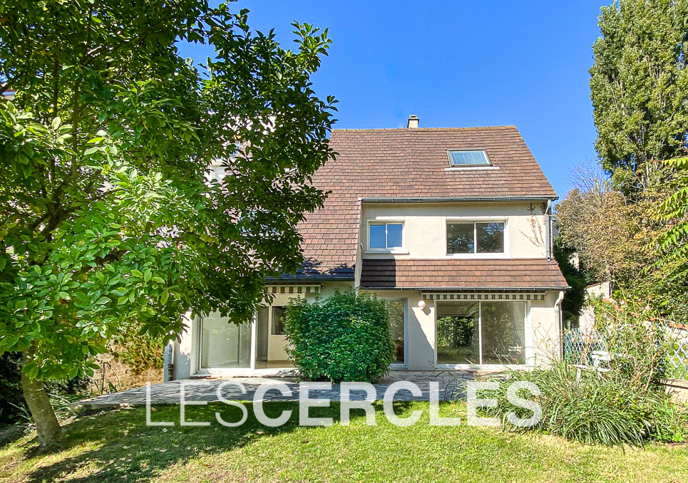 Agence les Cercles - Le Vésinet -
Maison 7 pièces de 186 m²