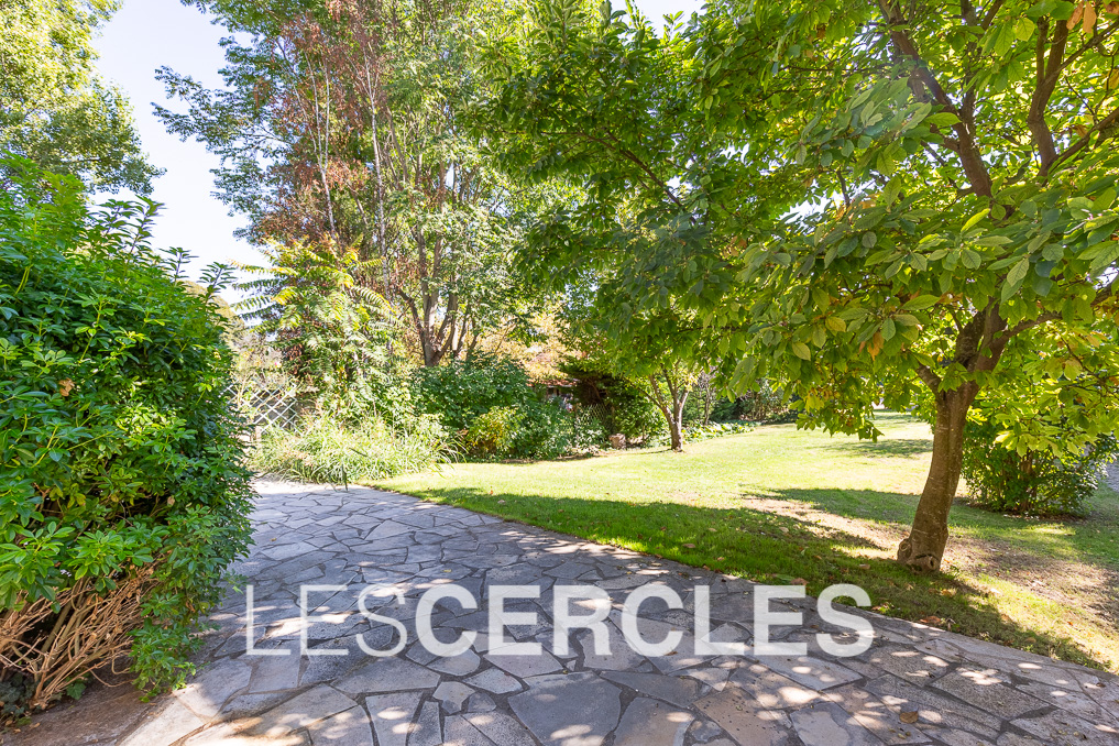Agence les Cercles - Le Vésinet -
Maison 7 pièces de 186 m²
