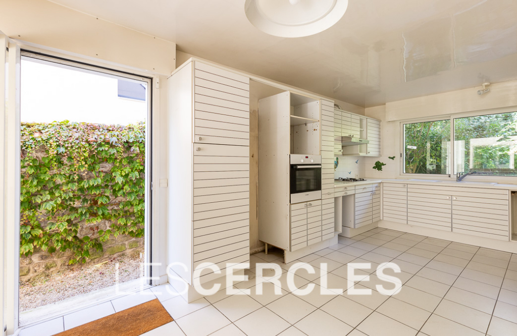 Agence les Cercles - Le Vésinet -
Maison 7 pièces de 186 m²