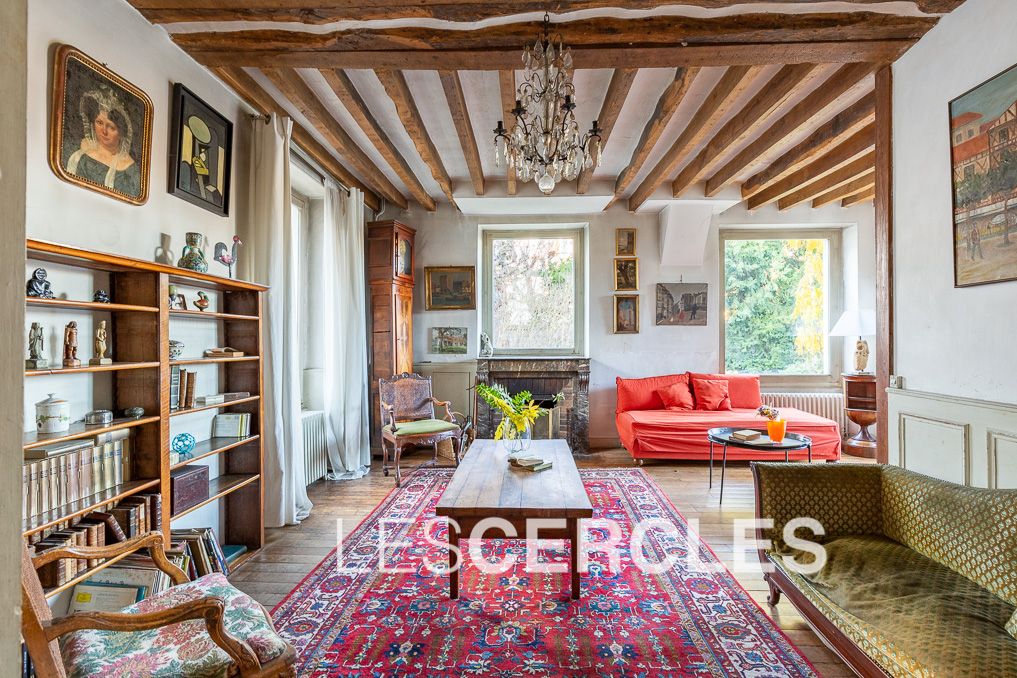 Agence les Cercles - Le Vésinet -
Maison 7 pièces de 150 m²