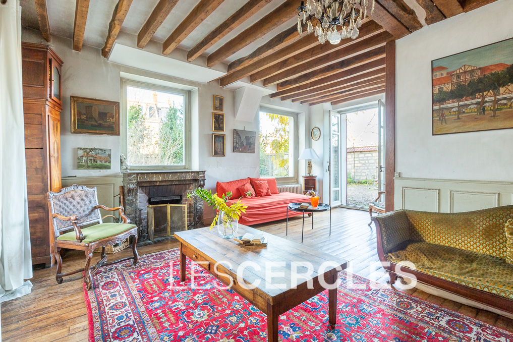 Agence les Cercles - Le Vésinet -
Maison 7 pièces de 150 m²