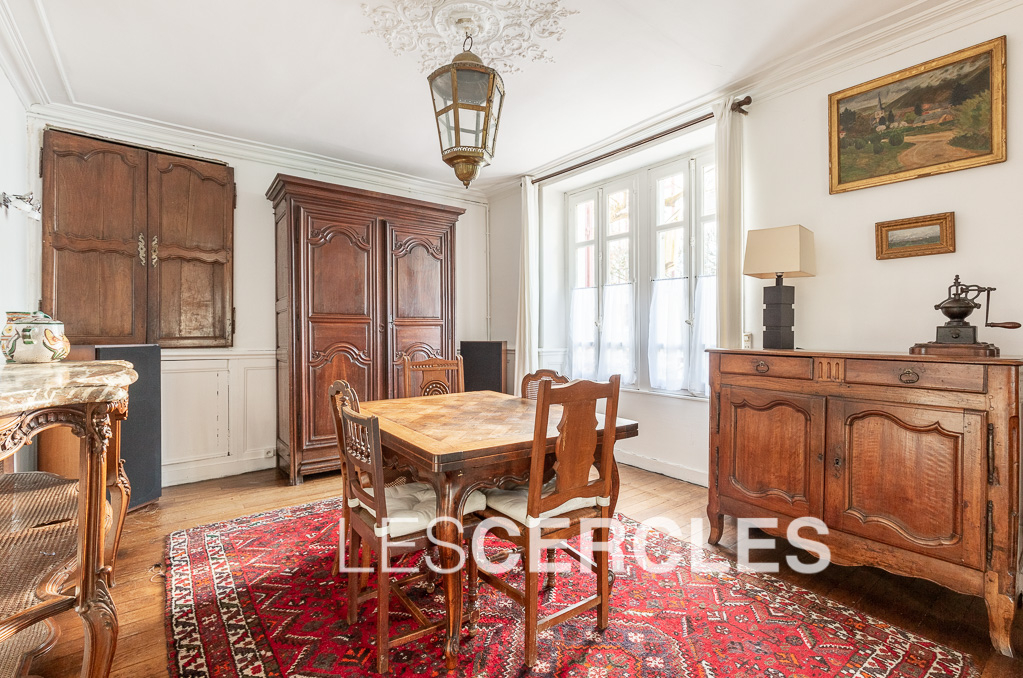 Agence les Cercles - Le Vésinet -
Maison 7 pièces de 150 m²