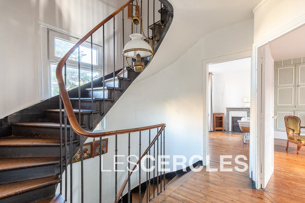 Agence les Cercles - Le Vésinet -
Maison 7 pièces de 150 m²