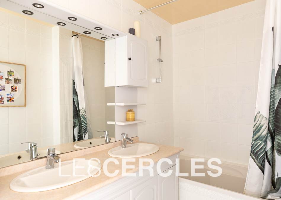 Agence les Cercles - Le Vésinet -
Appartement 5 pièce(s) 110 m2