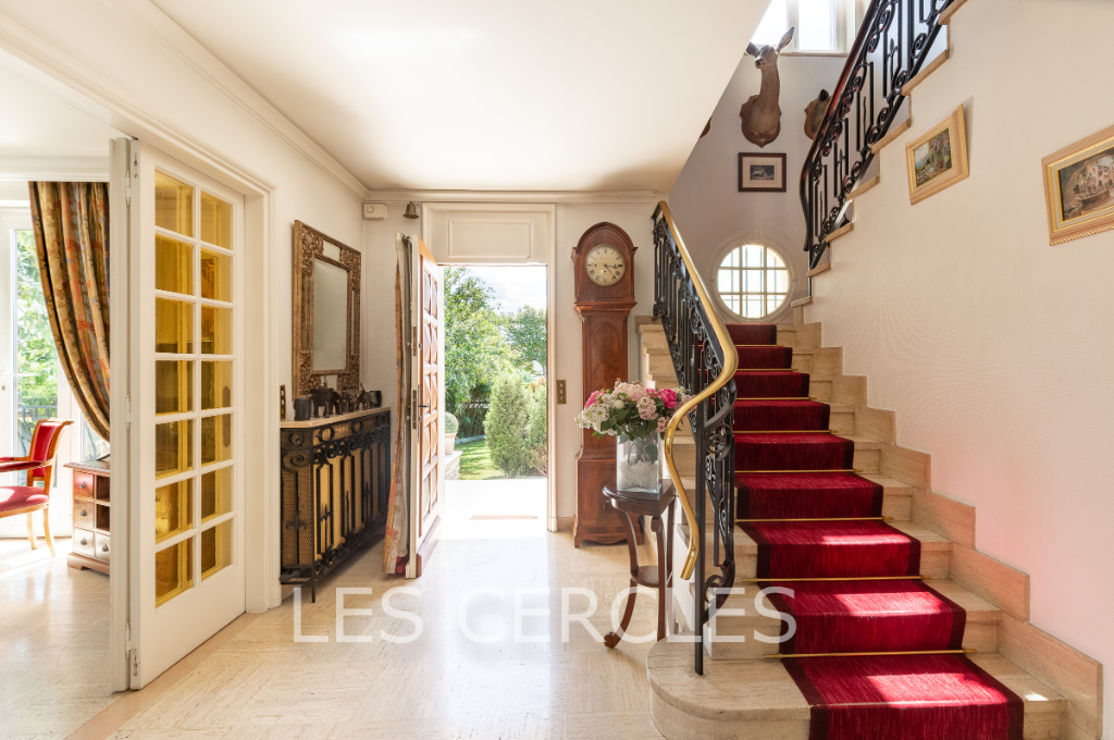 Agence les Cercles - Le Vésinet - 
Maison 9 pièces de 270 m²
