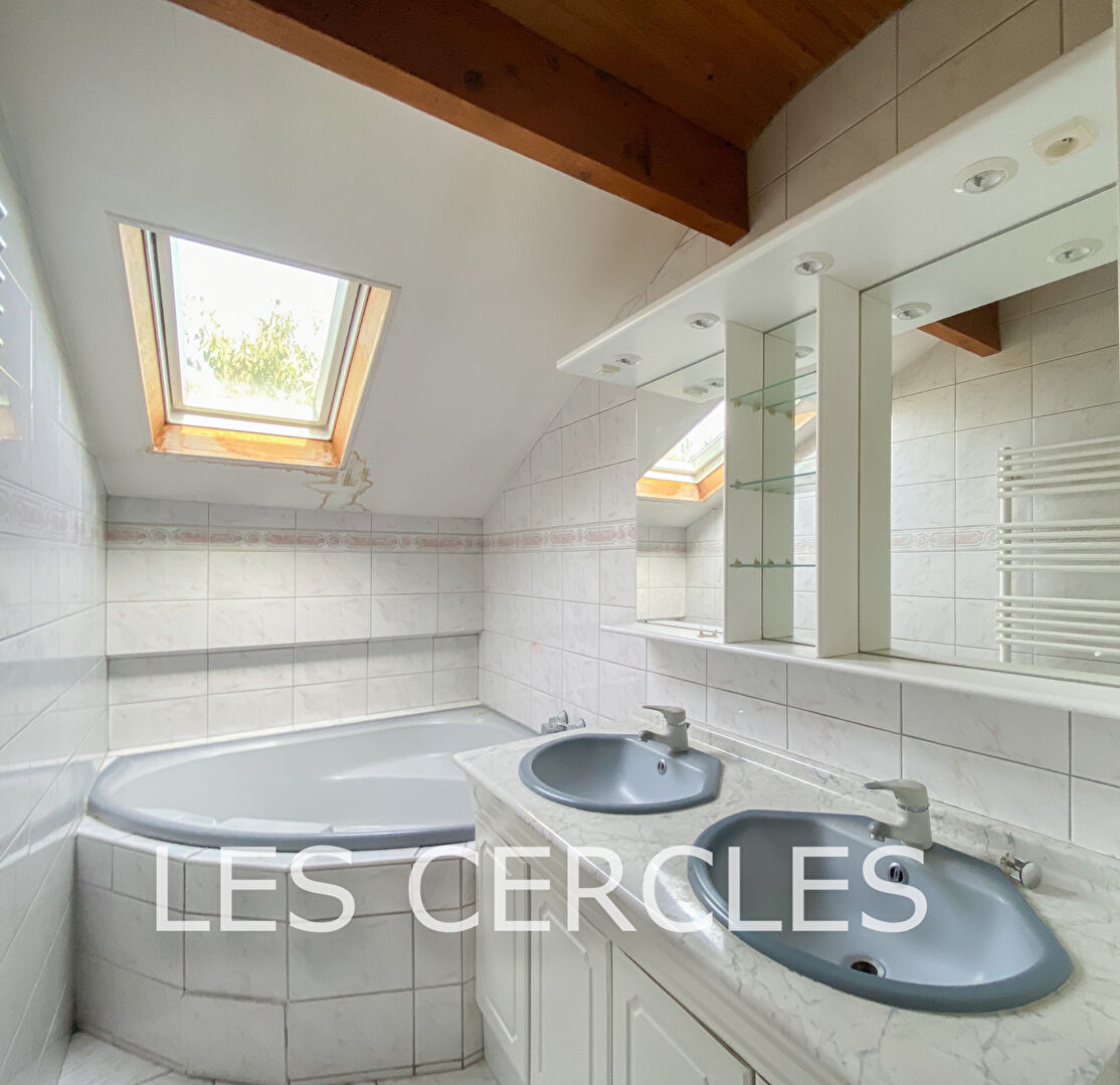 Agence les Cercles - Le Vésinet -
Maison 4 pièces de 77 m²