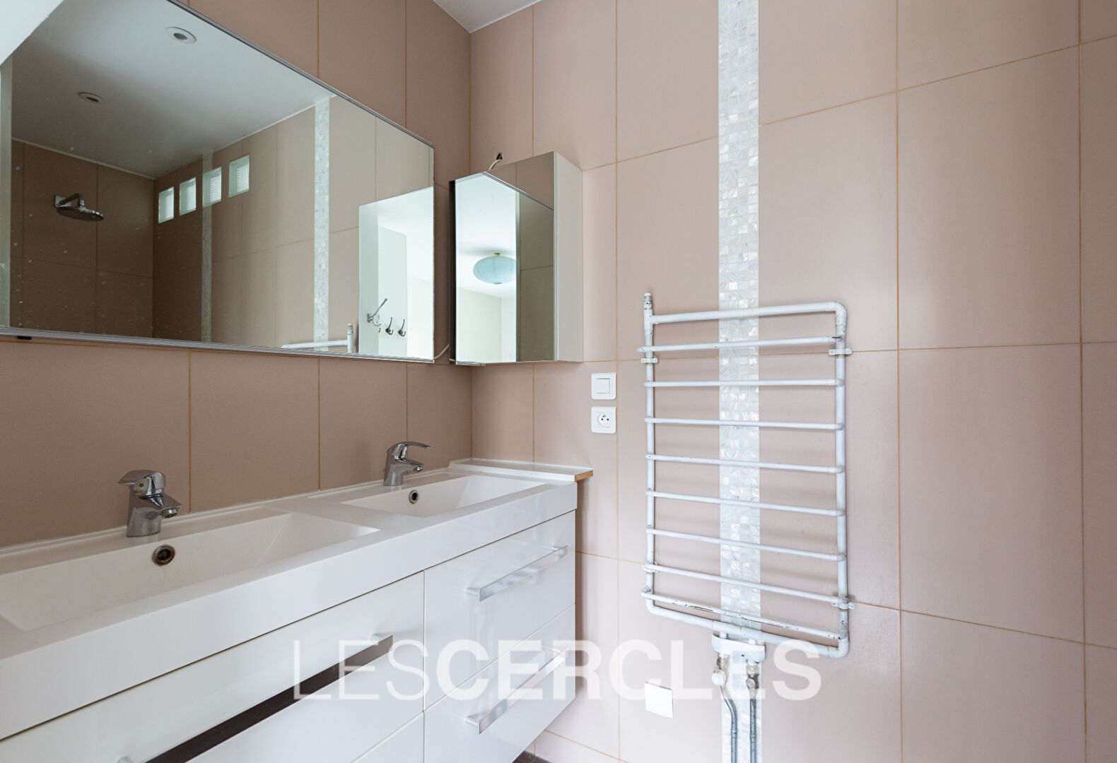 Agence les Cercles - Le Vésinet -
Maison 7 pièces de 160 m²