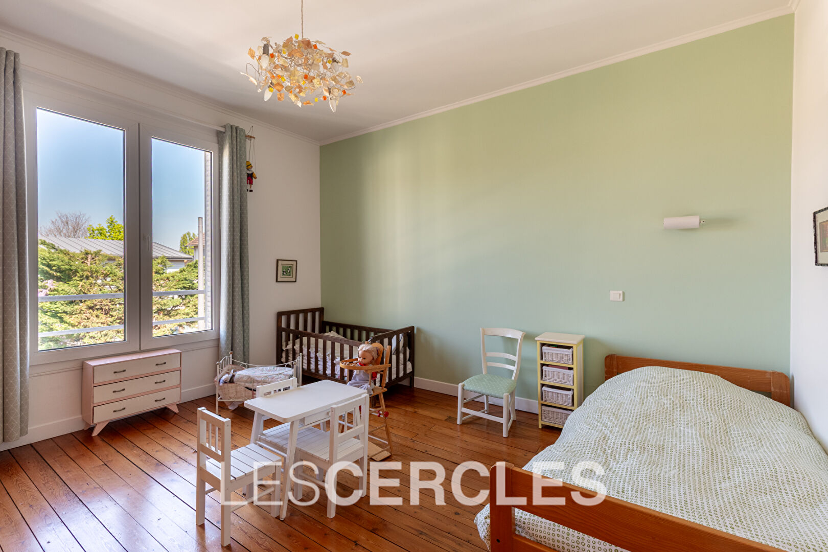 Agence les Cercles - Le Vésinet -
Maison de 8 pièces de 162 m²
