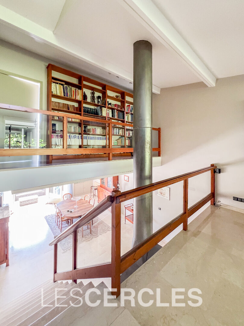 Agence les Cercles - Le Vésinet - 
Maison 6 pièces de 200 m²
