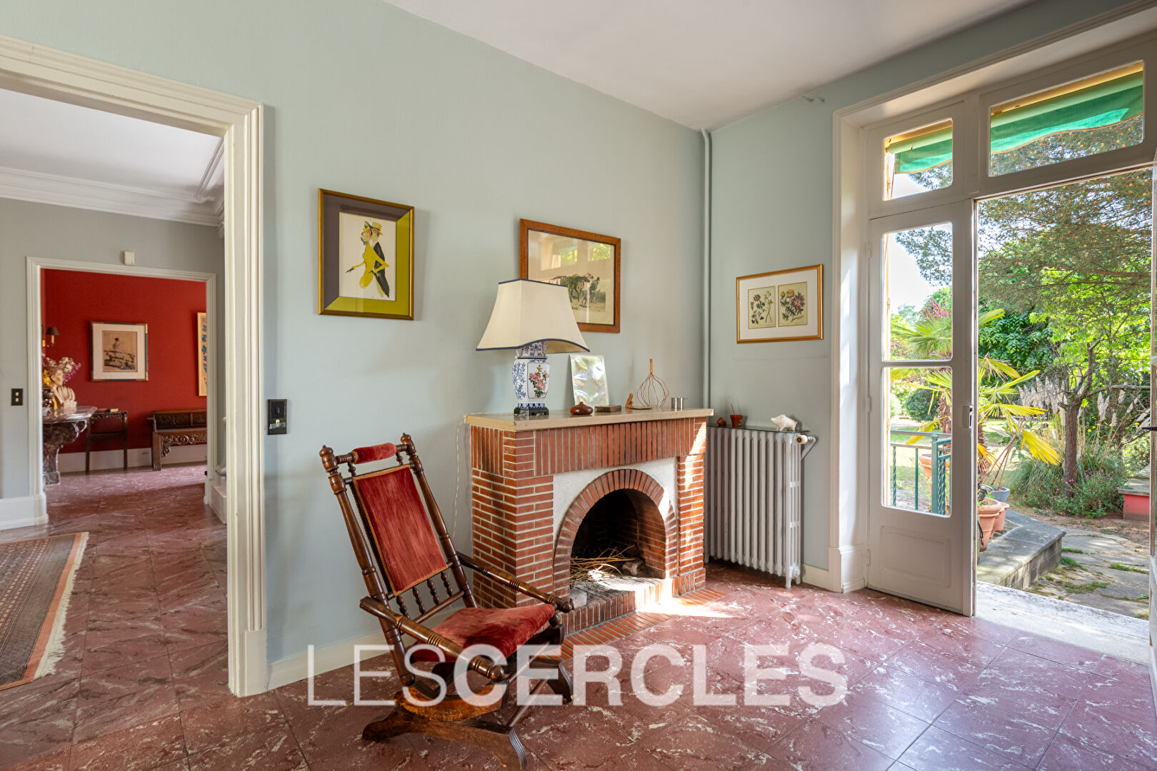 Agence les Cercles - Le Vésinet -
Maison 9 pièces de 215 m² et 2 dépendances