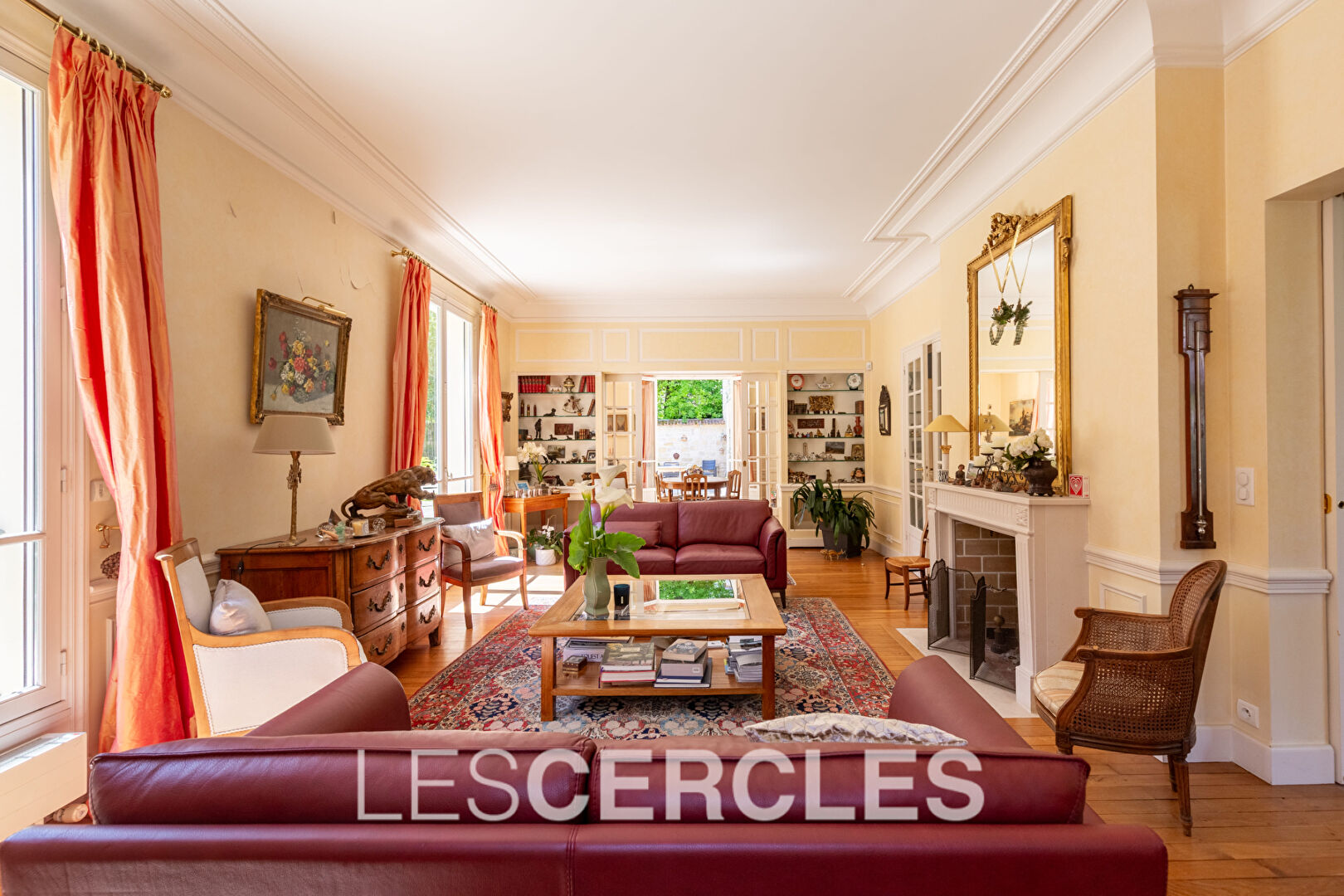 Agence les Cercles - Le Vésinet -
Maison 8 pièces de 270 m²