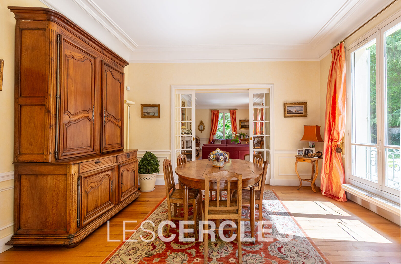 Agence les Cercles - Le Vésinet -
Maison 8 pièces de 270 m²