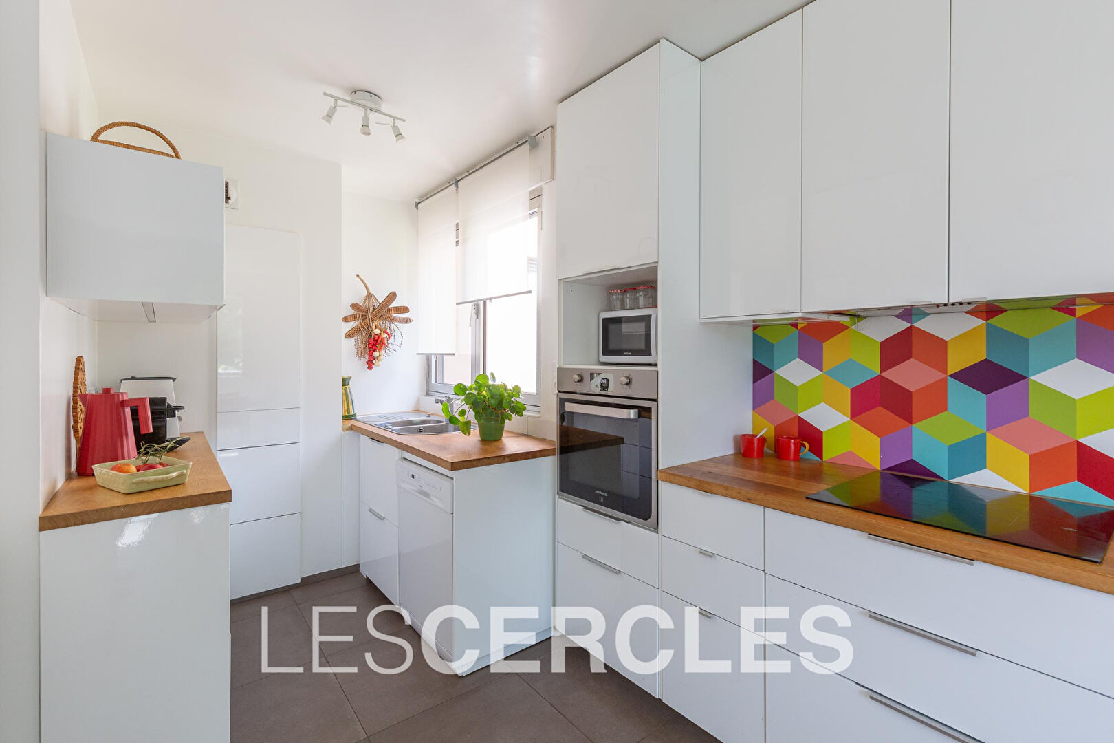 Agence les Cercles - Le Vésinet - 
Four bedroom duplex apartment of 135m²
