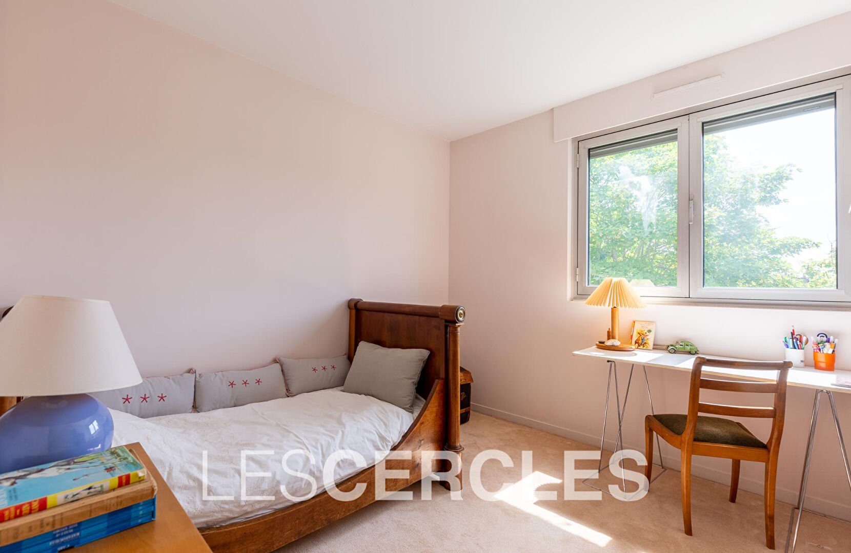 Agence les Cercles - Le Vésinet - 
Four bedroom duplex apartment of 135m²
